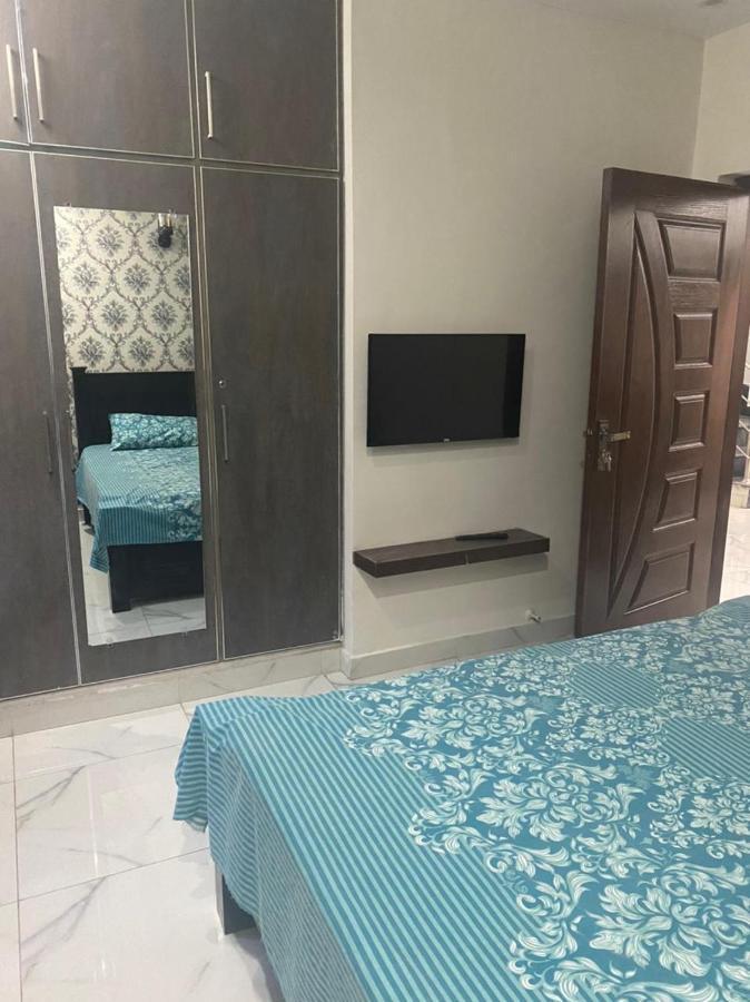 Grey Orchard Homestay - A Family Place Lahore Eksteriør billede