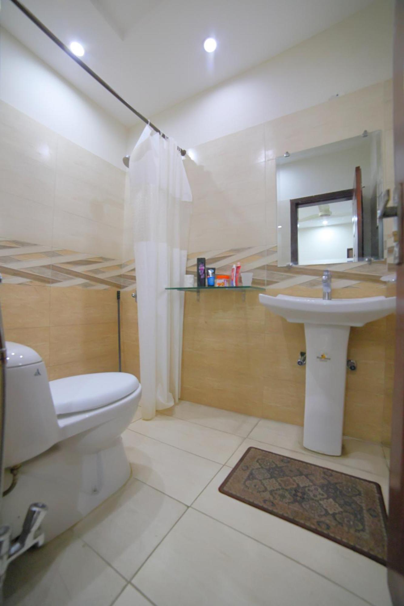 Grey Orchard Homestay - A Family Place Lahore Eksteriør billede